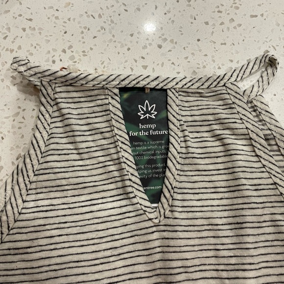 Ten Tree NWT Women’s Icefall Tank XS - Picture 2 of 7